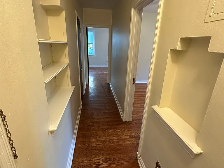 7325 Balson Ave #1E — Photo 9