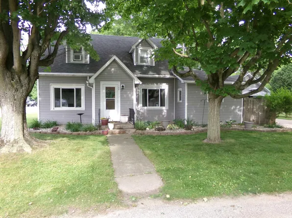 100 S Jackson St, Millersburg, IN 46543