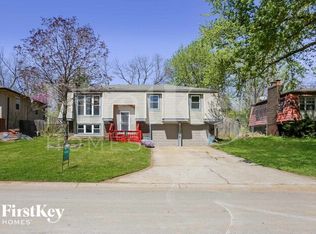 6620 NW 50th St, Kansas City, MO 64151