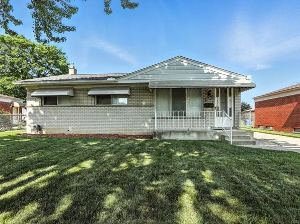 30955 Iroquois Dr, Warren, MI 48088