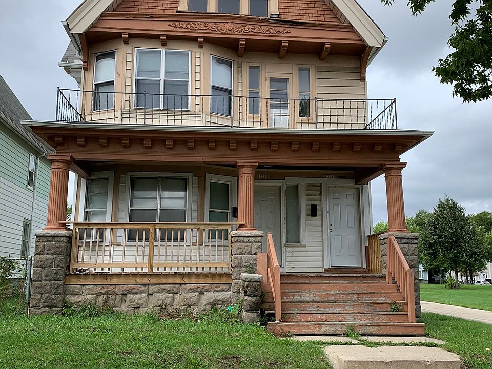 1st image of 2319 N 40th St #2321
