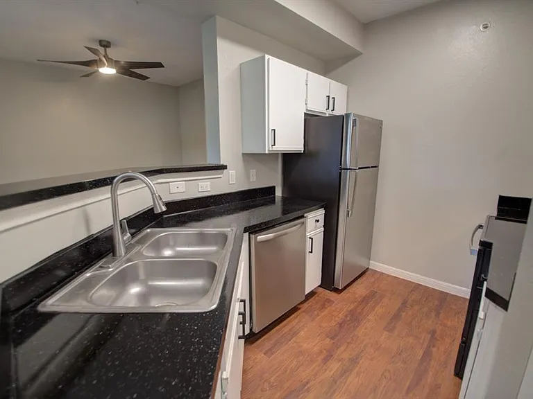 2320 Gracy Farms Ln #514 — Photo 8