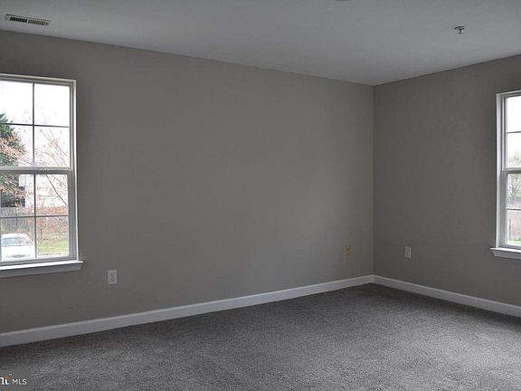 4th image of 45511 Westmeath Way Unit D12