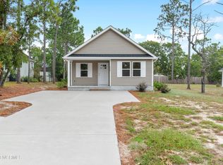 1069 Morehead Rd, Southport, NC 28461