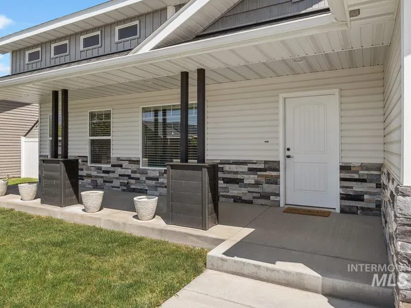 1204 5th Ave E, Jerome, ID 83338