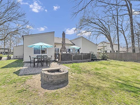 5th image of 5415 Barkwood Dr