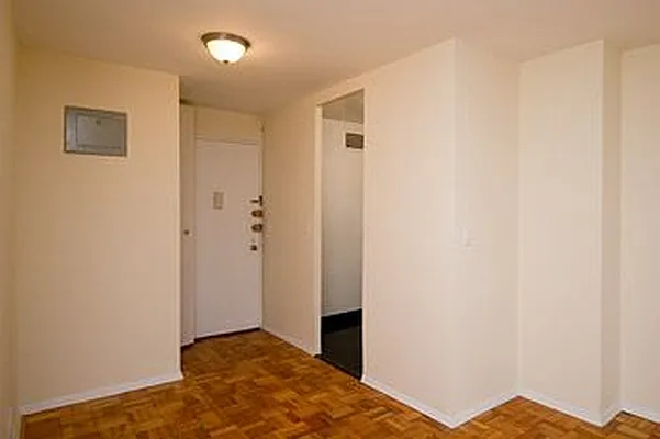 Rented by Owner | media 22