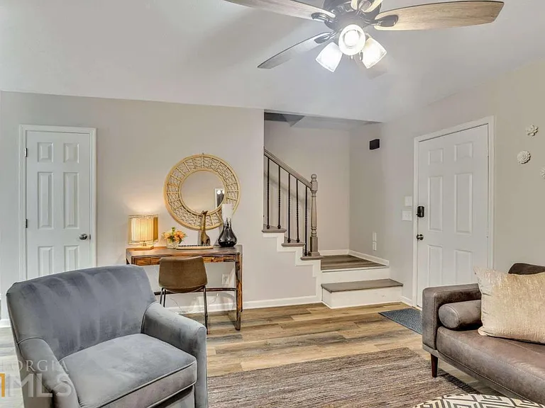 2301 Salt Springs Pl — Photo 11