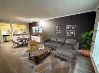 5212 Fleetwood Oaks Ave APT 202, Dallas, TX 75235