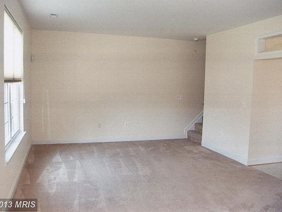 3rd image of 45910 Altman Ct