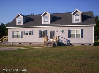 61 Vermilion Dr, Parkton, NC 28371