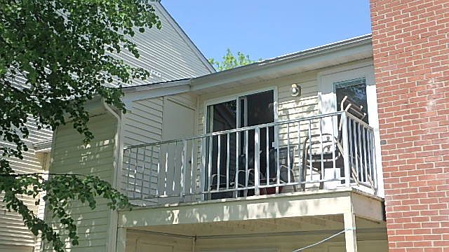 1st image of 17 Walden Dr APT 8