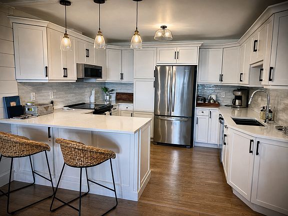 2nd image of 2734 Island Hwy W #7