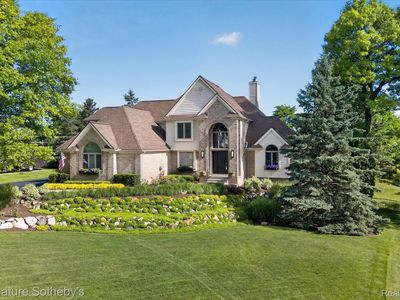 9880 Boulder Ct, Davisburg, MI, 48350