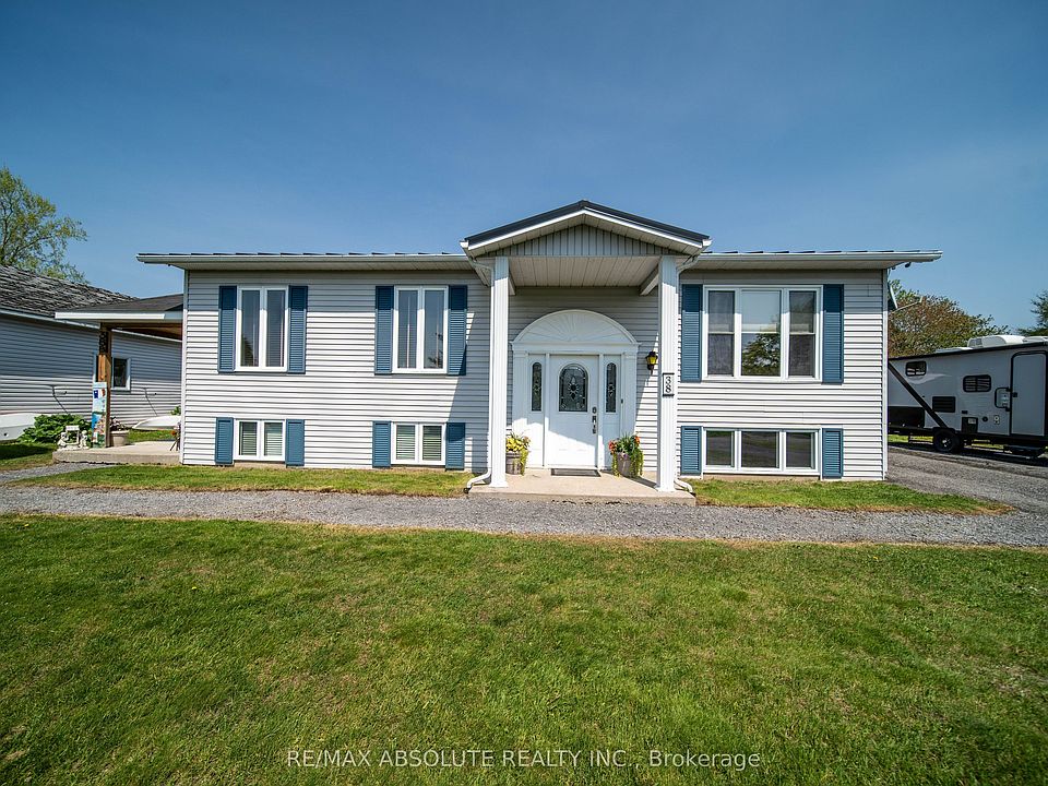 1st image of 38 Duchesse Cres