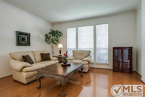 5th image of 4320 Helston Dr