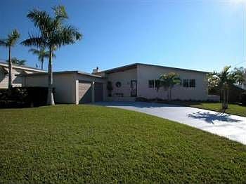 2nd image of 8724 Hickorywood Ln