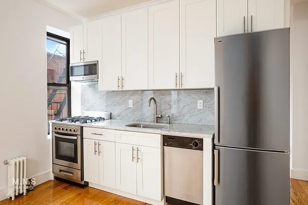 Rented by MNS | media 14