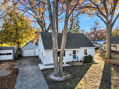 2433 Cutler Ave, Muskegon, MI, 49441