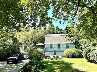 5 Shadberry Trl, South Kingstown, RI 02879