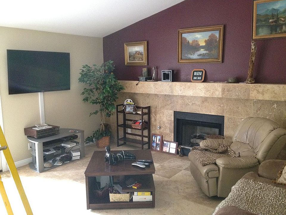 1st image of 330 S Humboldt Dr