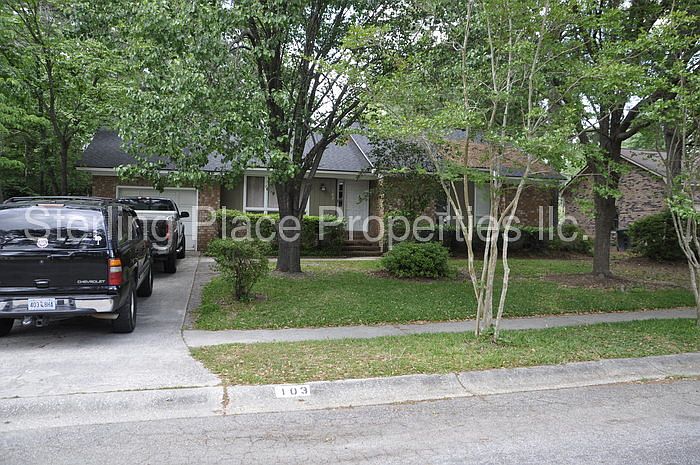1st image of 103 Bramwell Dr
