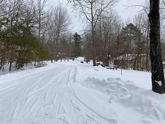 2nd image of 137 Ann Dr
