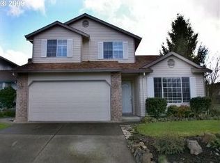 7400 SE Augusta Ln, Hillsboro, OR 97123
