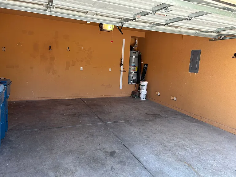 10296 Magnolia Tree Ave — Photo 25