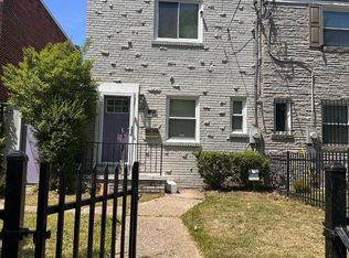 128 35th St NE, Washington, DC 20019