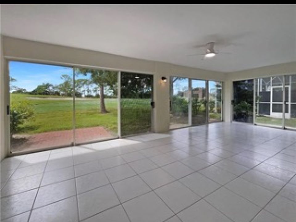 1st image of 7562 Fairlinks Ct