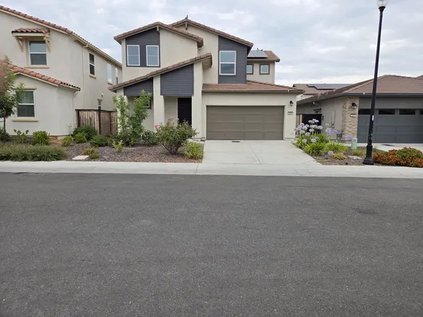 2249 Borealis Cir, Roseville, CA 95747