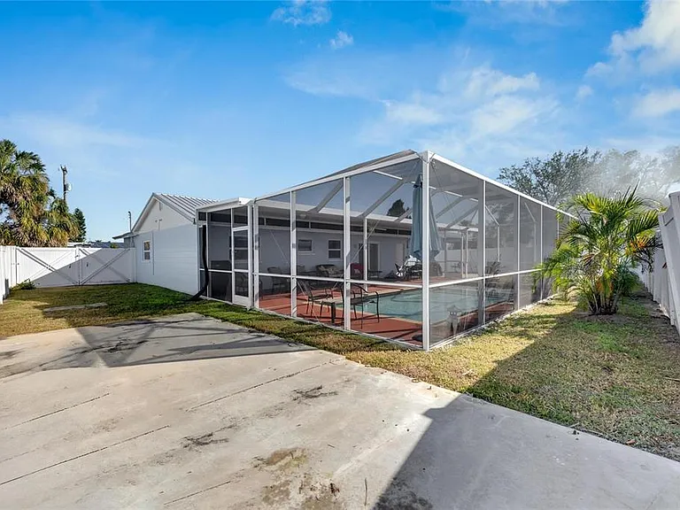 412 Flamingo Dr — Photo 47
