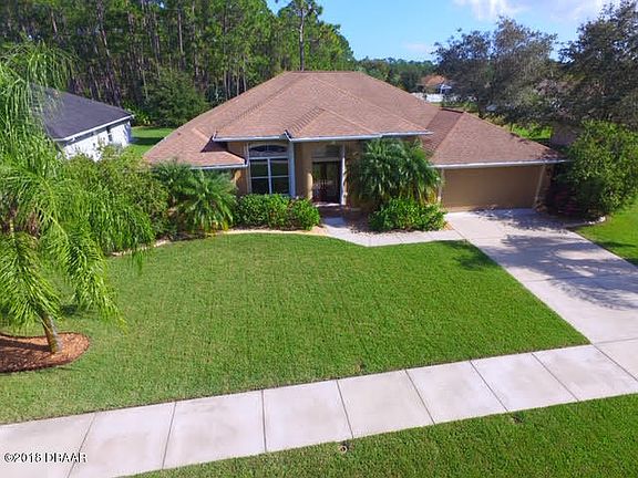 3rd image of 11 Aucuba Cir