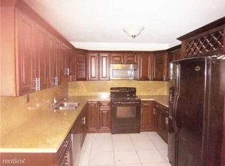 5971 NW 18th Ct, Sunrise, FL 33313