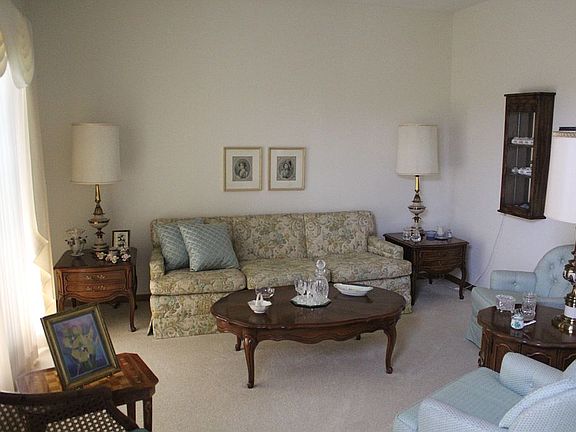 4th image of 2527 N Wilderness Ct