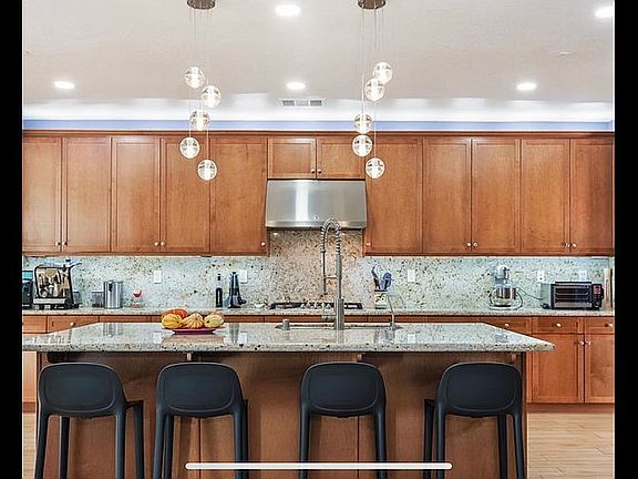 Kitchen staged 