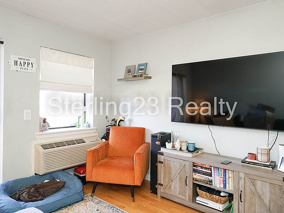 3rd image of 31-35 31st St #406A