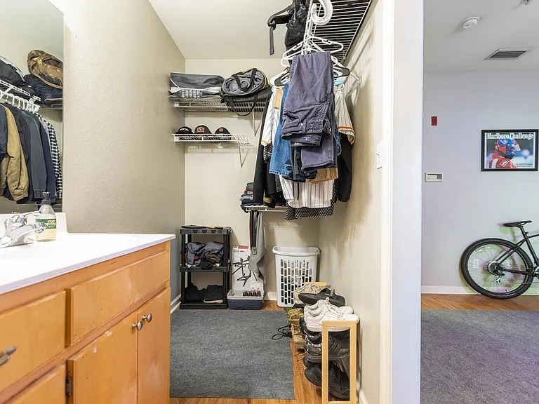 533 Conradi St #1 — Photo 13