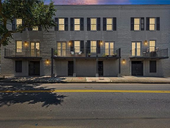 2nd image of 701 Dauphin St Ste A