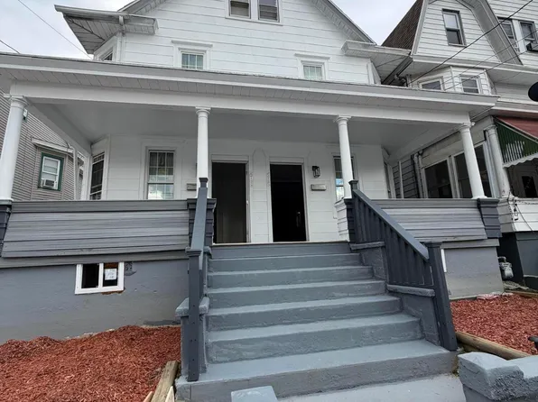 605-607 N Locust St, Hazleton, PA 18201