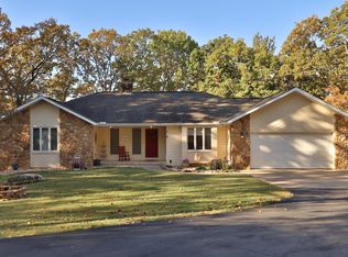 1570 Alyeska Point Rd, Lampe, MO 65681