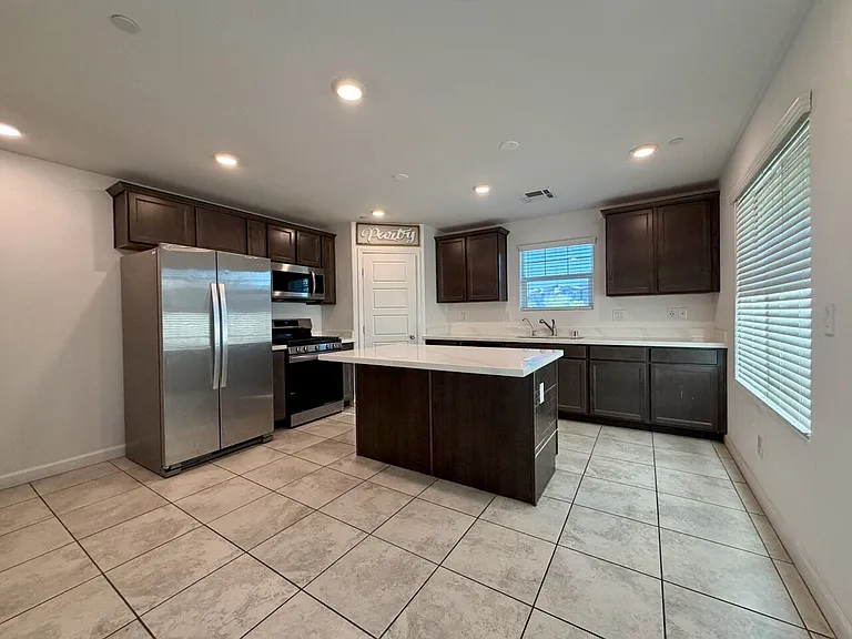 687 Pickled Pepper Pl — Photo 10