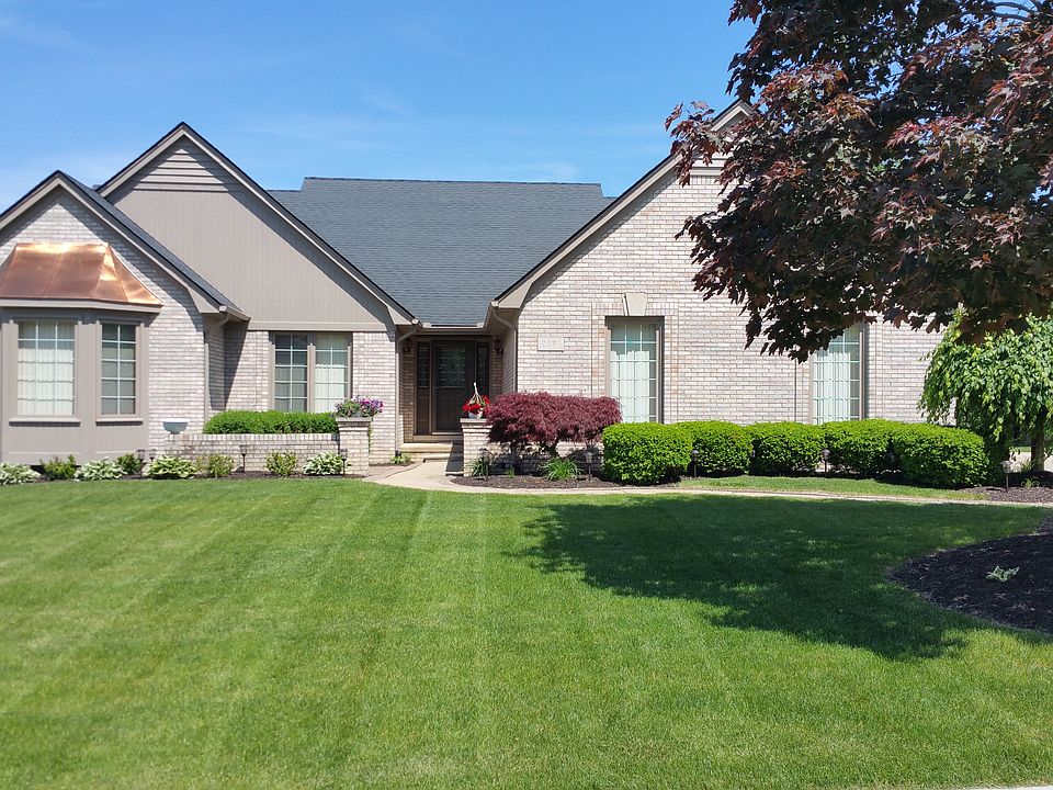 1st image of 2391 Kingscross Dr