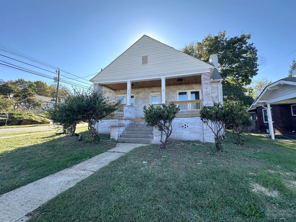 2101 Paige St