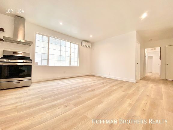 5th image of 1008 N Stanley Ave #10A
