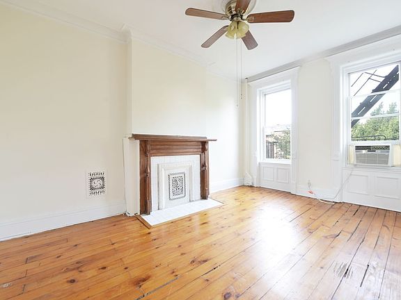 4th image of 335 1st St #2