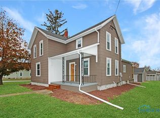 2148 Napoleon St, Fremont, OH 43420