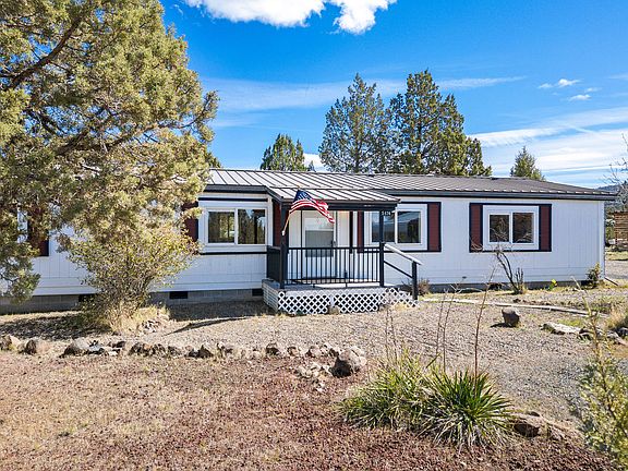 3rd image of 5674 SE Davis Loop