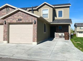2423 Wellington Ave, Harrisville, UT 84414